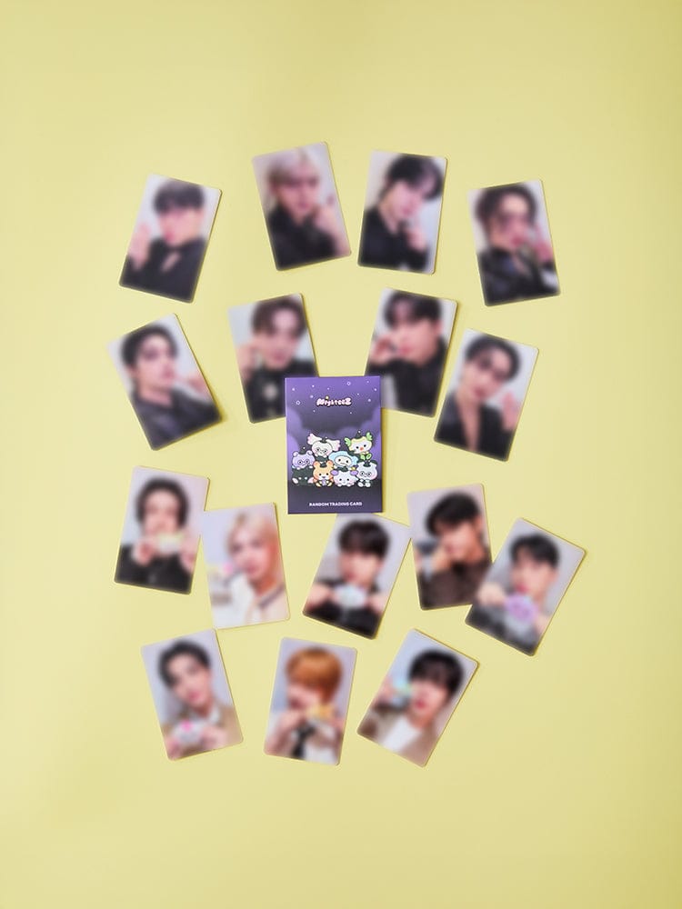 MIGHTEEZ RANDOM PHOTO CARD SET (2EA) WONDER ROOM – LINE FRIENDS SQUARE