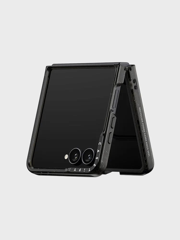 ZO&FRIENDS ELECTRONICS_ Galaxy Z Flip 7 ZO&FRIENDS X CASETiFY ZOA 커스텀 케이스 (Galaxy Z Flip 7)