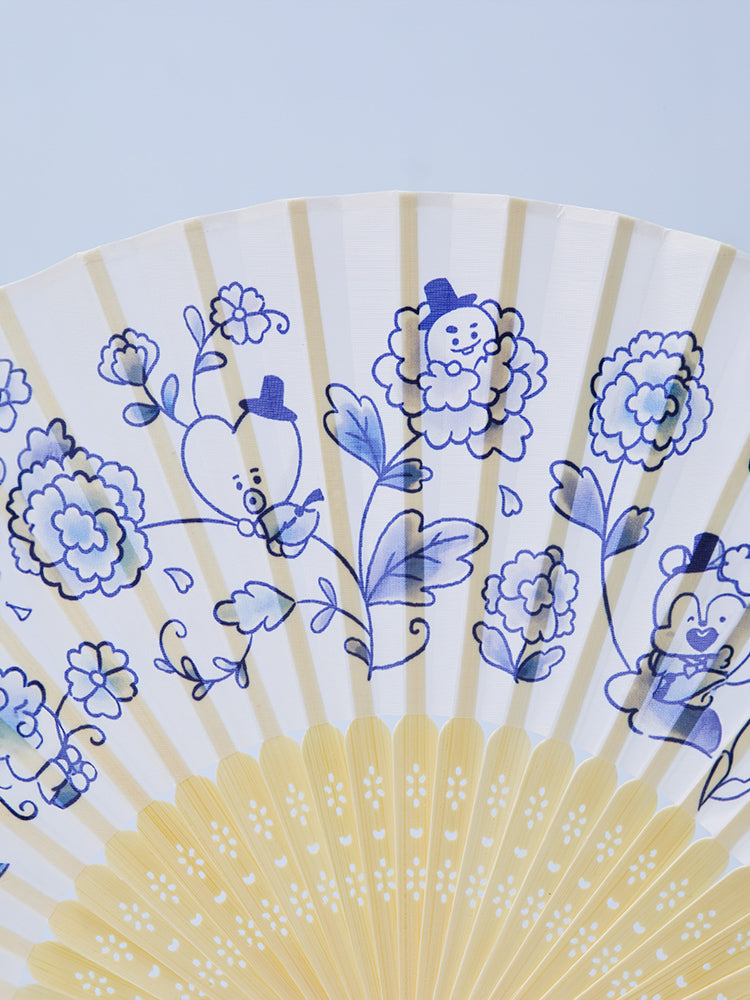 BT21 FOLDING FAN K-HANGARI