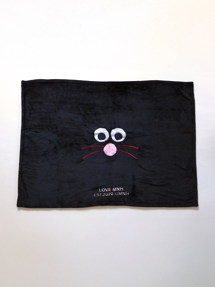 MNH BEULPINGI CUSHION BLANKET