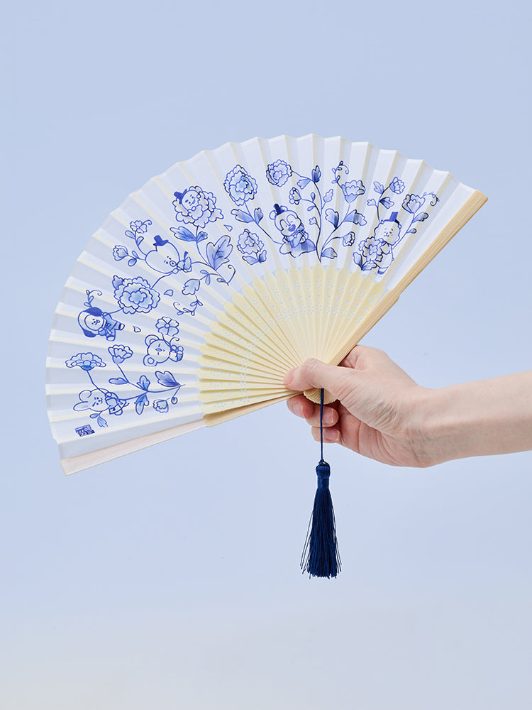 BT21 FOLDING FAN K-HANGARI