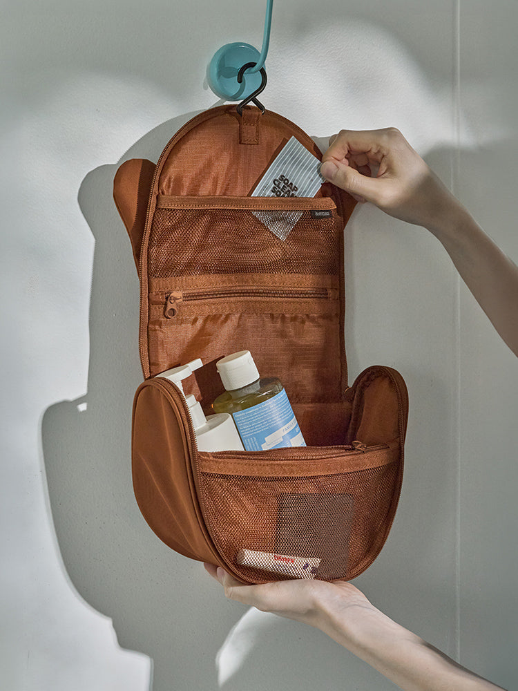 JOGUMAN X COLLER WOODY HANGING POUCH TOGETHER