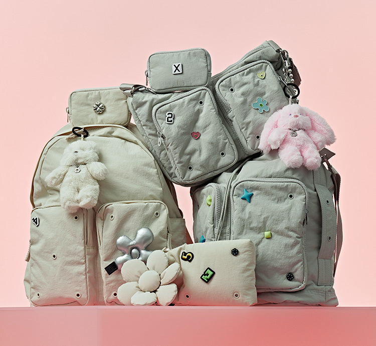 Coller F COLLER – LINE FRIENDS SQUARE