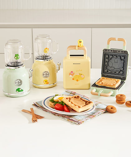 LINE FRIENDS Waffle & Smoothie Maker