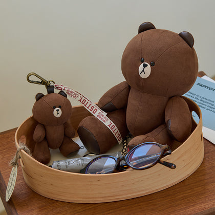 The gentle comfort BROWN has shared  