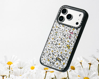 ZO&FRIENDS X CASETiFY