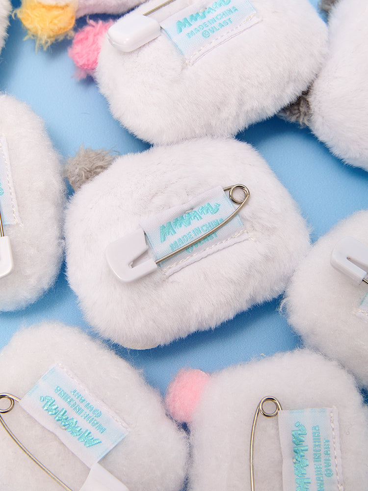 MMMM 랜덤 인형 브로치 (1개입)