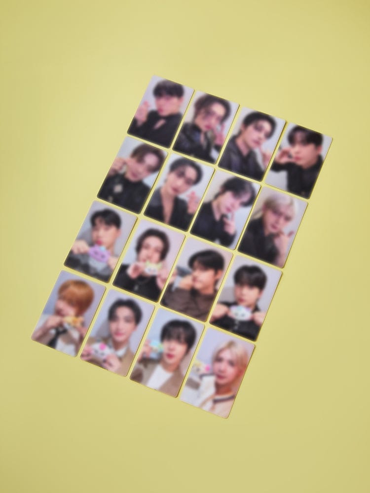 MIGHTEEZ RANDOM PHOTO CARD SET (2EA) WONDER ROOM – LINE FRIENDS SQUARE