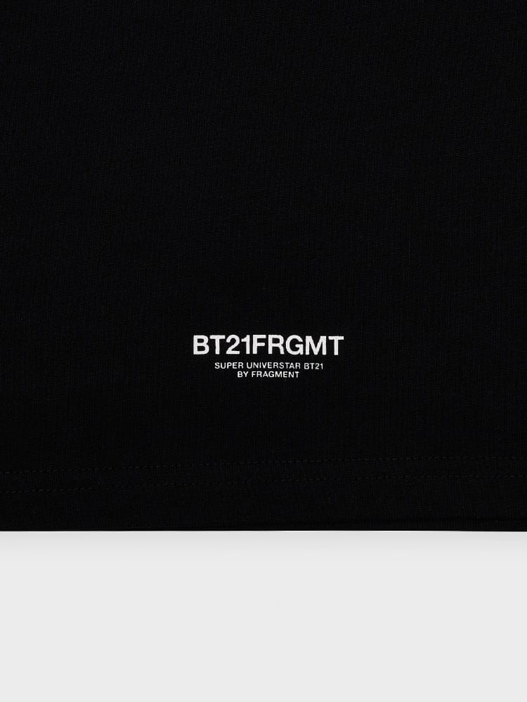 BT21 APPAREL BT21 X FRAGMENT KOYA 블랙 반소매티셔츠