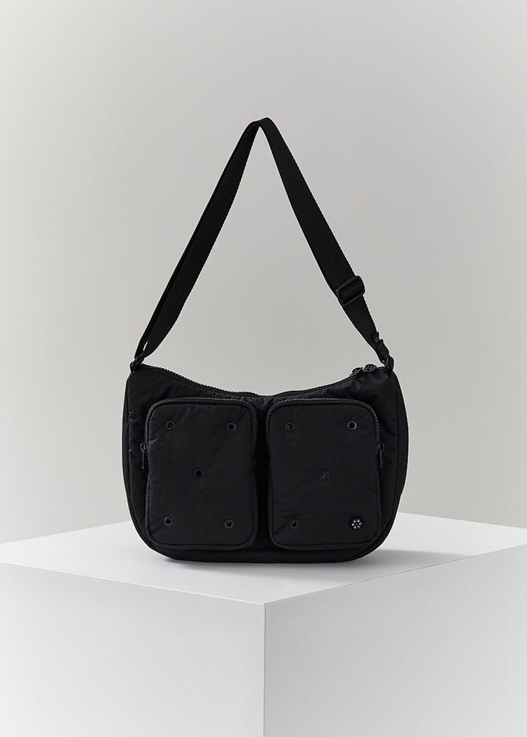 COLLER BAG 단품 꼴레 바디백 쉐이드블랙