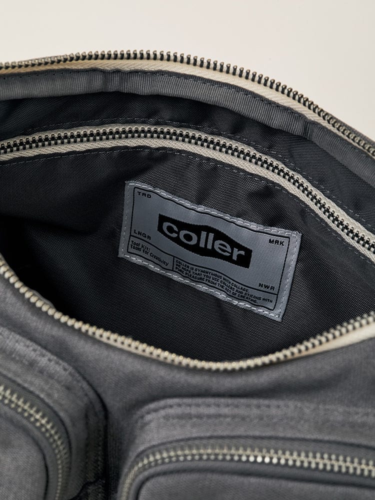 COLLER BAG 단품 꼴레 캔버스 바디백 머드 그레이