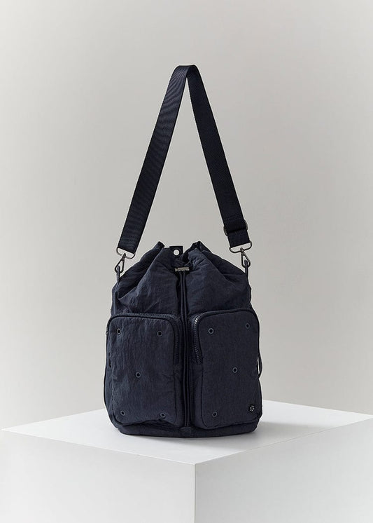 COLLER BAG 단품 [패밀리세일] 꼴레 버킷백 L 미드나잇블루