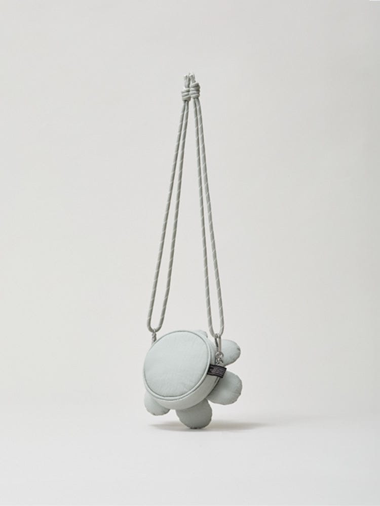 COLLER BEAUTY/ACC_ Moon Rock
Gray 꼴레 플라워 키링백 문락 그레이