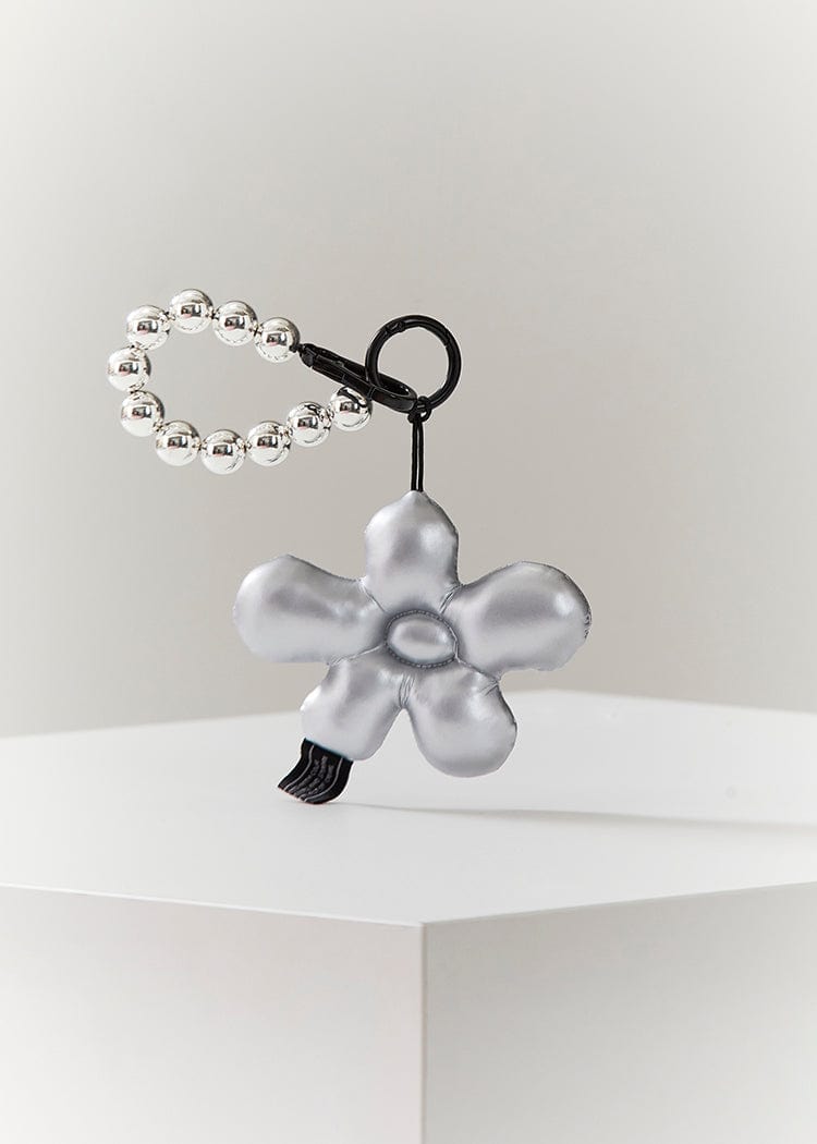 COLLER KEYRING 단품 [팸세제외] 꼴레 멜팅 플라워 패딩 키링 실버