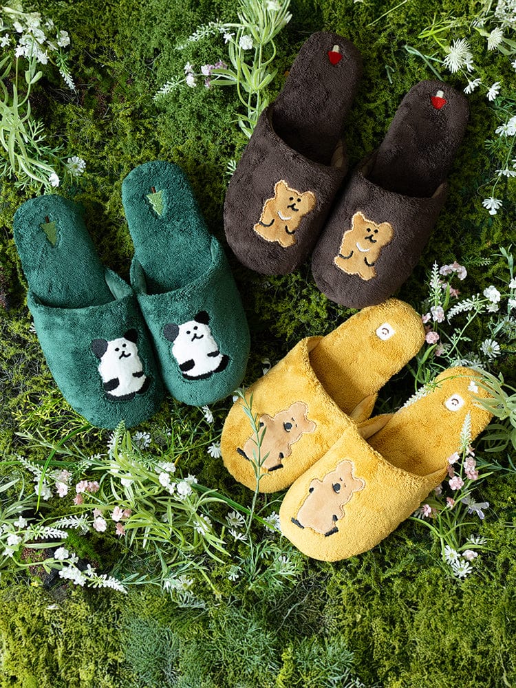 DINOTAENG BOBO IN THE WOODS CROISSANT BOBO SLIPPERS – LINE FRIENDS