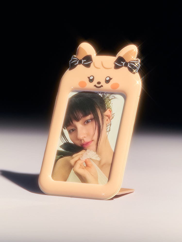 i-dle KEYRING MIYEON [패밀리세일] i-dle We are PVC 포토 카드 홀더 스탠드