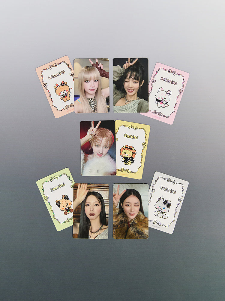 i-dle OFFICE_ i-dle i-dle We are 랜덤 포토 카드 세트 (3개입)