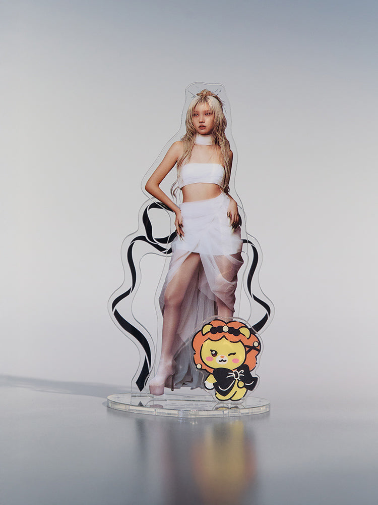 i-dle OFFICE_ SOYEON i-dle We are 아크릴 스탠드