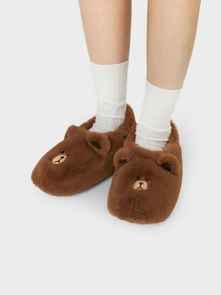 LINE FRIENDS APPAREL SLIPPERTS 라인프렌즈 허그브라운 룸슈즈