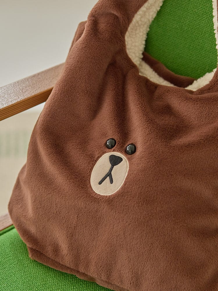 LINE FRIENDS BEAUTY/ACC_ 브라운 호보백 라인프렌즈 허그브라운 시즌4 리버시블 호보백