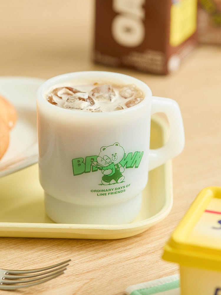 LINE FRIENDS HOUSEHOLD 단품 라인프렌즈 브라운 ORDINARY DAYS 브라운 밀크컵 (250ml)