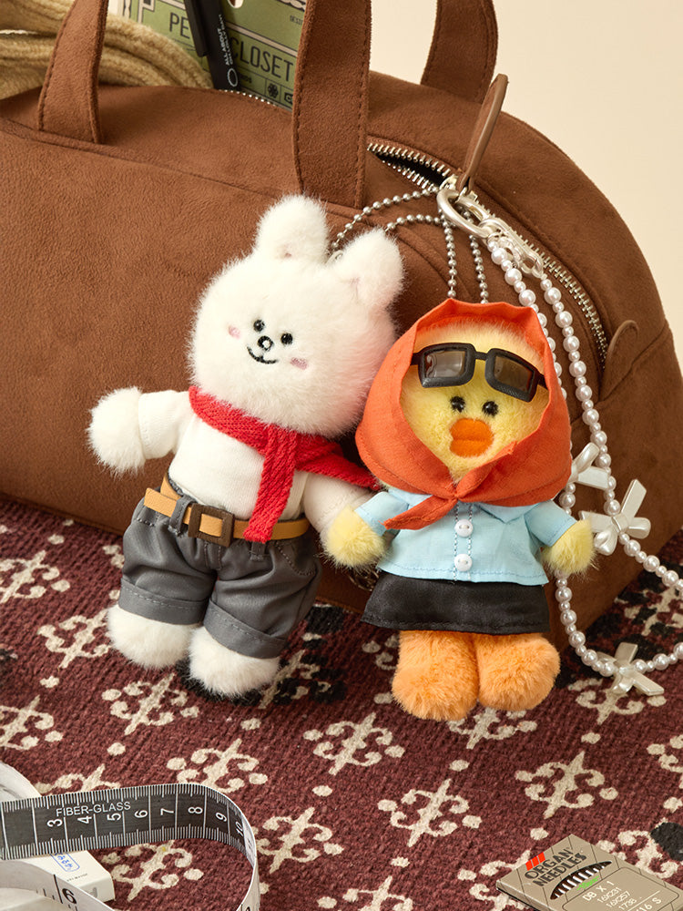 LINE FRIENDS KEYRING_ 단품 라인프렌즈 코니 쁘띠 베이직 인형 키링 & 클로젯 레드 숄 세트