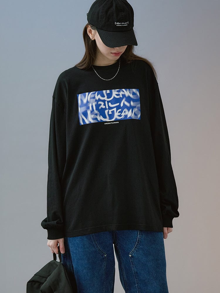 NewJeans APPERAL NewJeans X Hiroshi Fujiwara 꼴레 긴소매 티셔츠 ver.1