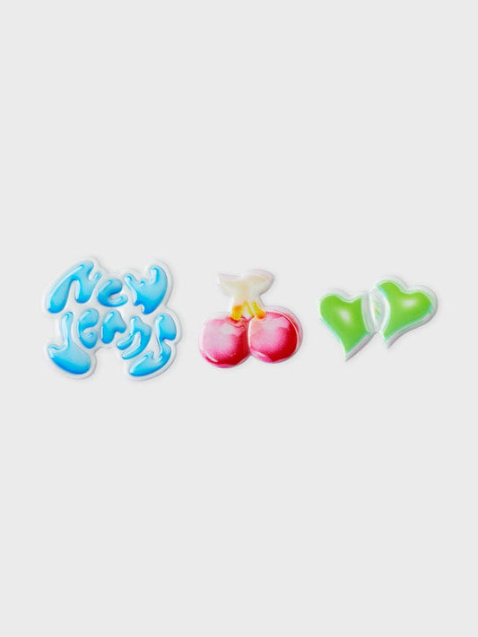 NewJeans BEAUTY/ACC STICON (3PCS) [패밀리세일] NJ X 꼴레 Get Up 체리 PVC 리버스 스티콘 3개입