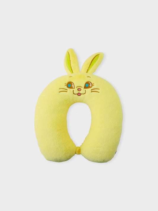 NewJeans CUSHION YELLOW [패밀리세일] TOKKI 플러시 목쿠션 (YELLOW)