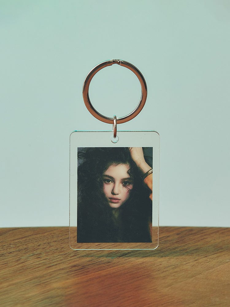 NewJeans KEYRING DANIELLE [패밀리세일] NJ How Sweet 아크릴 포토 키링