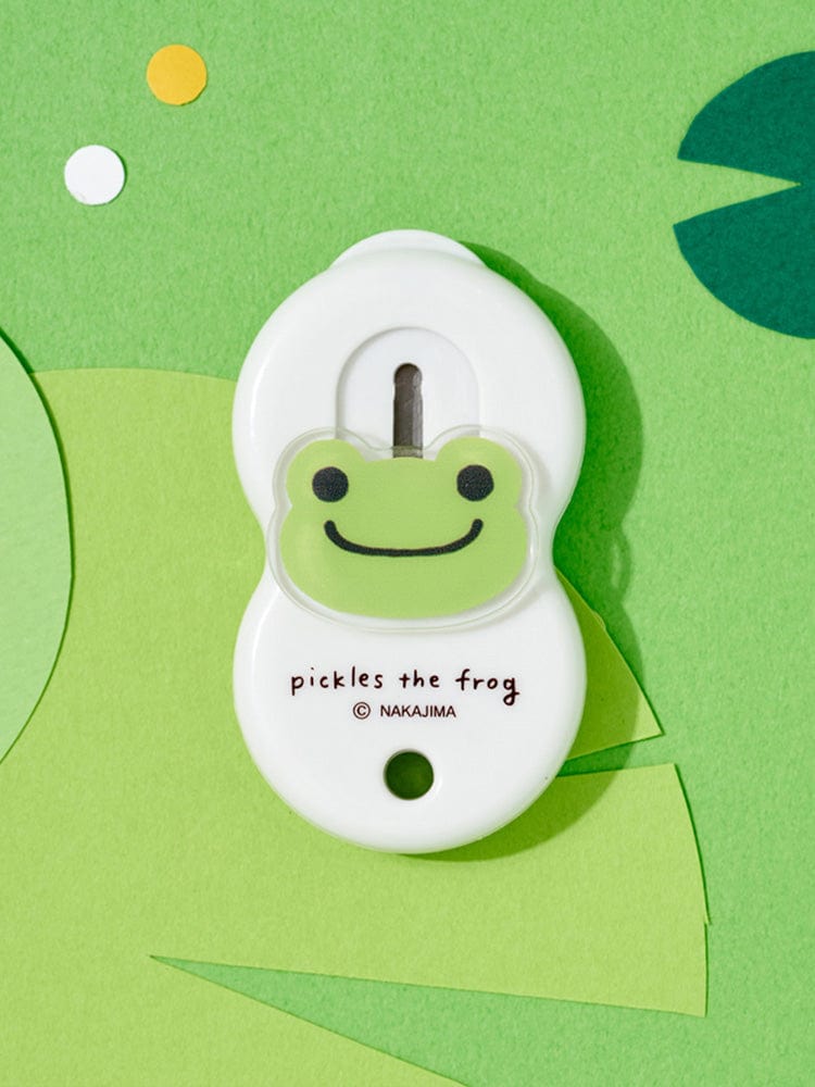pickles the frog – LINE FRIENDS SQUARE