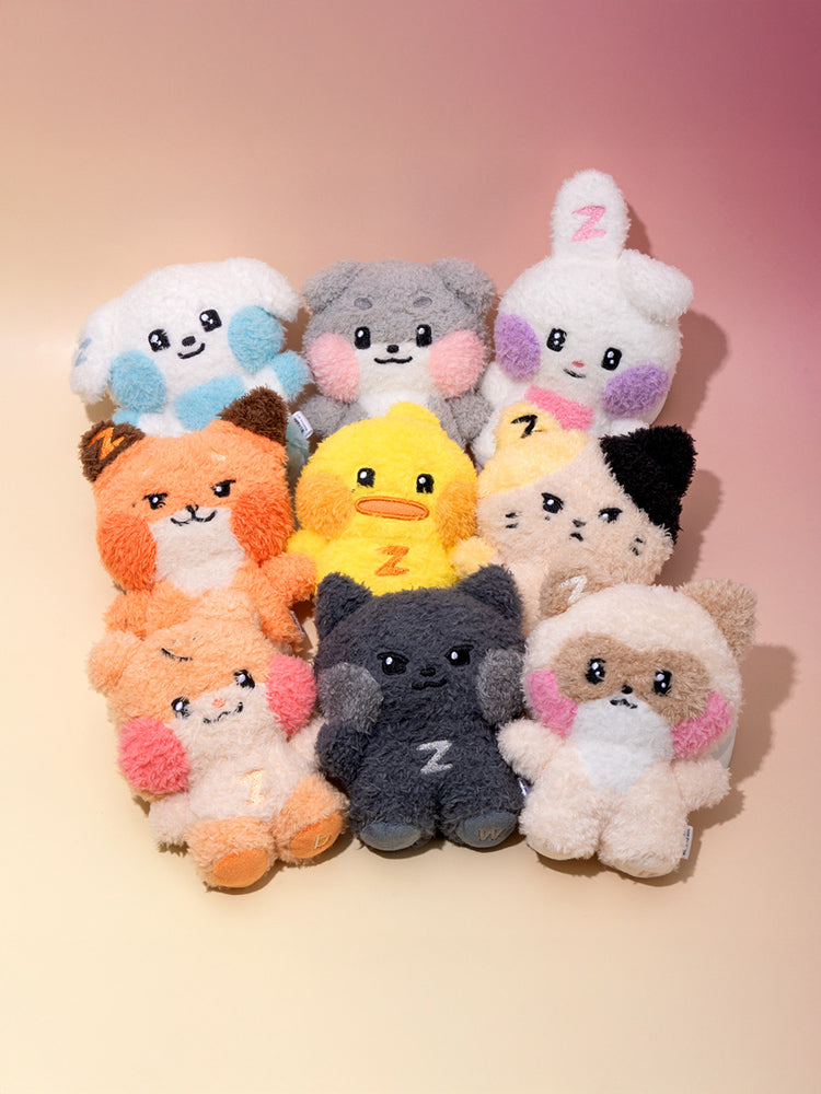 ZEROBASEONE ELECTRONICS_ 제로니 인형 보조 배터리